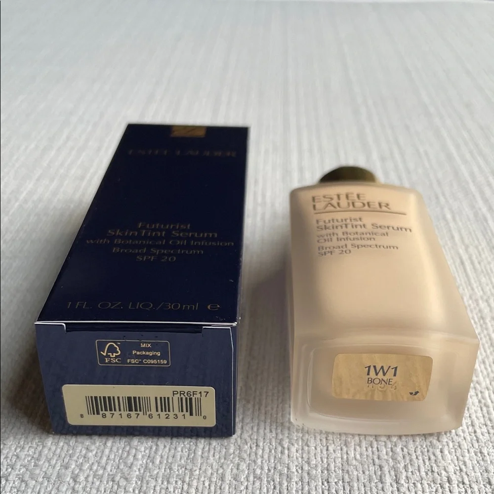 Estee Lauder 1W1 Futurist Skin Tint Serum Foundation SPF 20